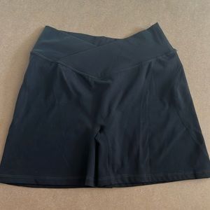 Alphalete Surface Power Short 5” - Black